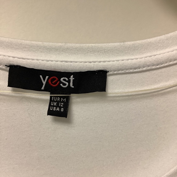 Yest  T Shirt - Picture 2 of 5